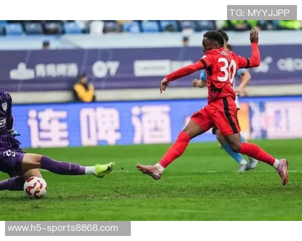 武磊赞徐指导全运夺铜成功海港三连冠彰显球队传承与实力